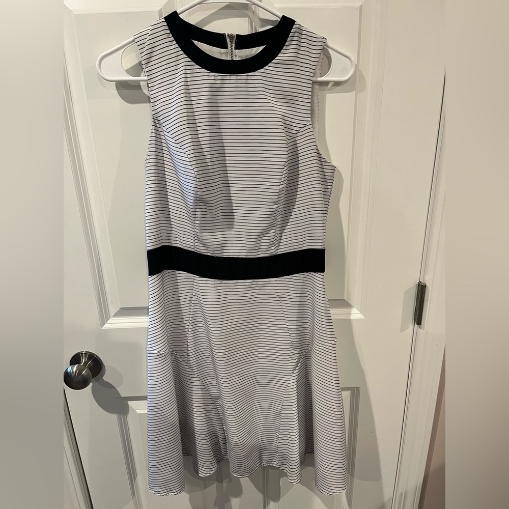 Mossimo Black and White Sleeveless Dress Size XS